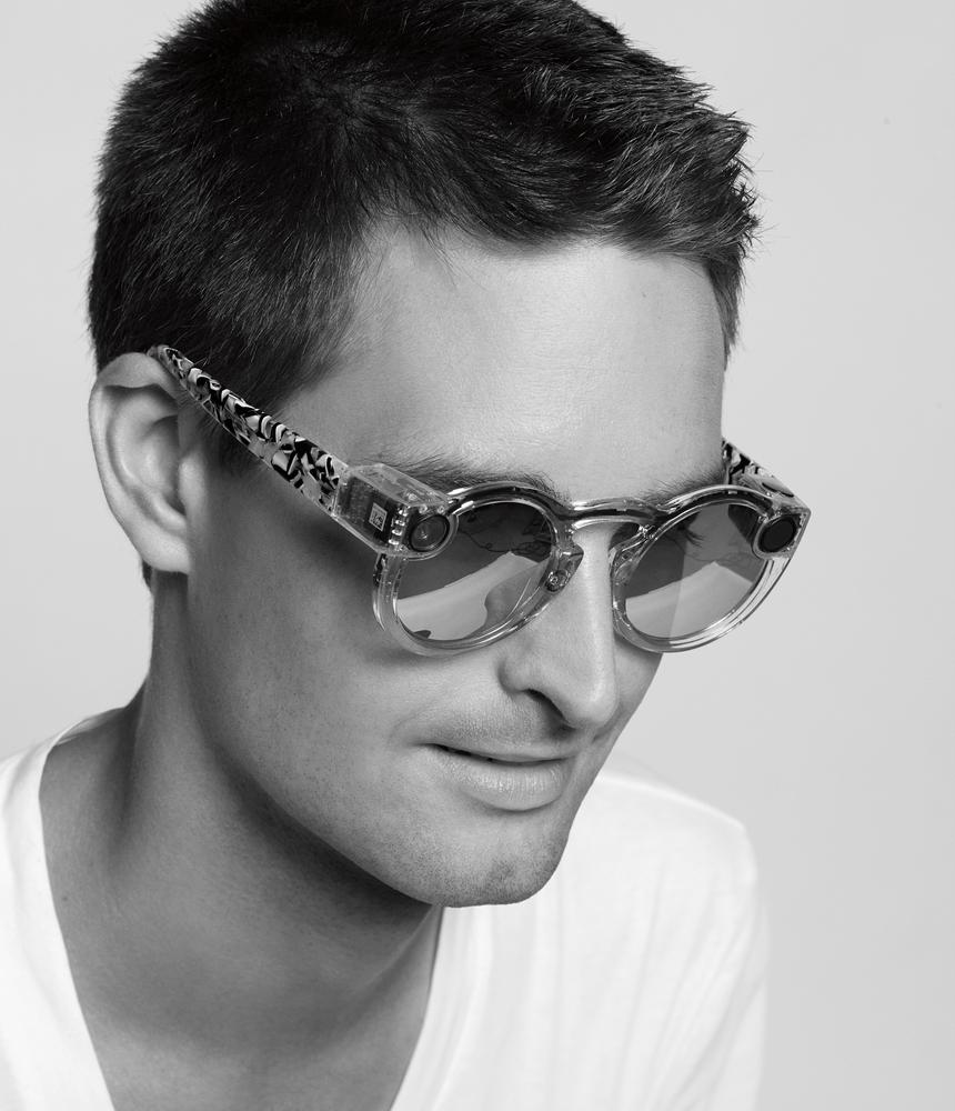 kalkoen Kleren Overleg Snapchat verandert naam in Snap en ontwikkelt nieuwe zonnebril