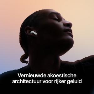 Apple AirPods 5 met draadloze oplaadcase - Wit