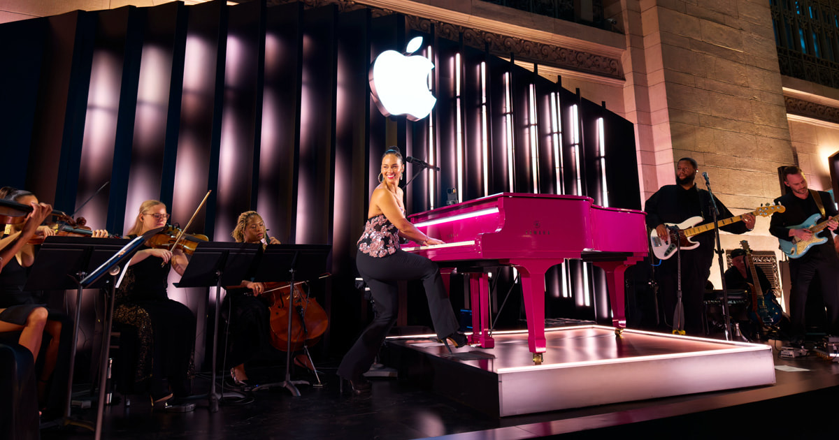 Apple viert 50-jarig bestaan met wereldwijde evenementen — Alicia Keys opent feestelijkheden in New York